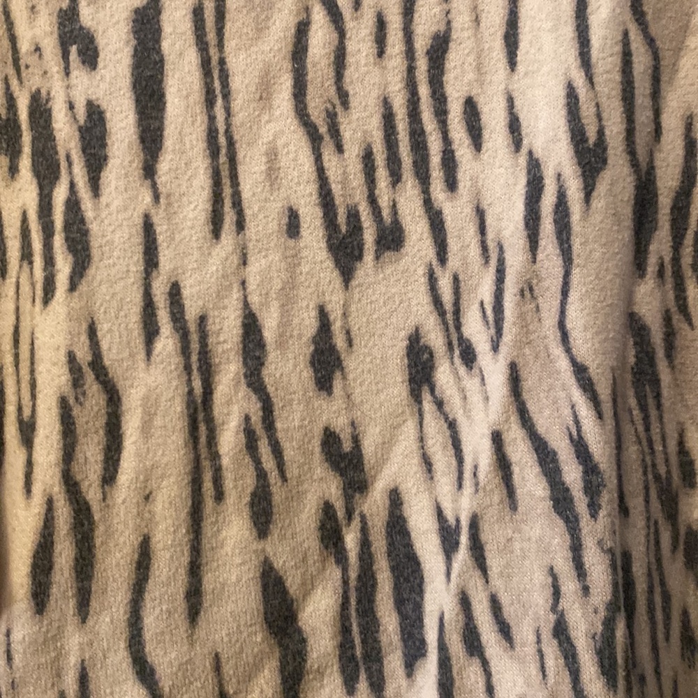 Express soft pull over - Picture 2 of 3